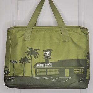 Trader‎ Joe's Large Insulated Tote Olive Green 8 Gallon Reusable Bag Cooler